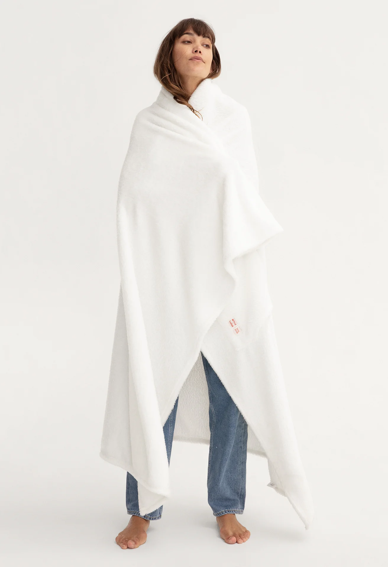 Binger Poncho - Image 13