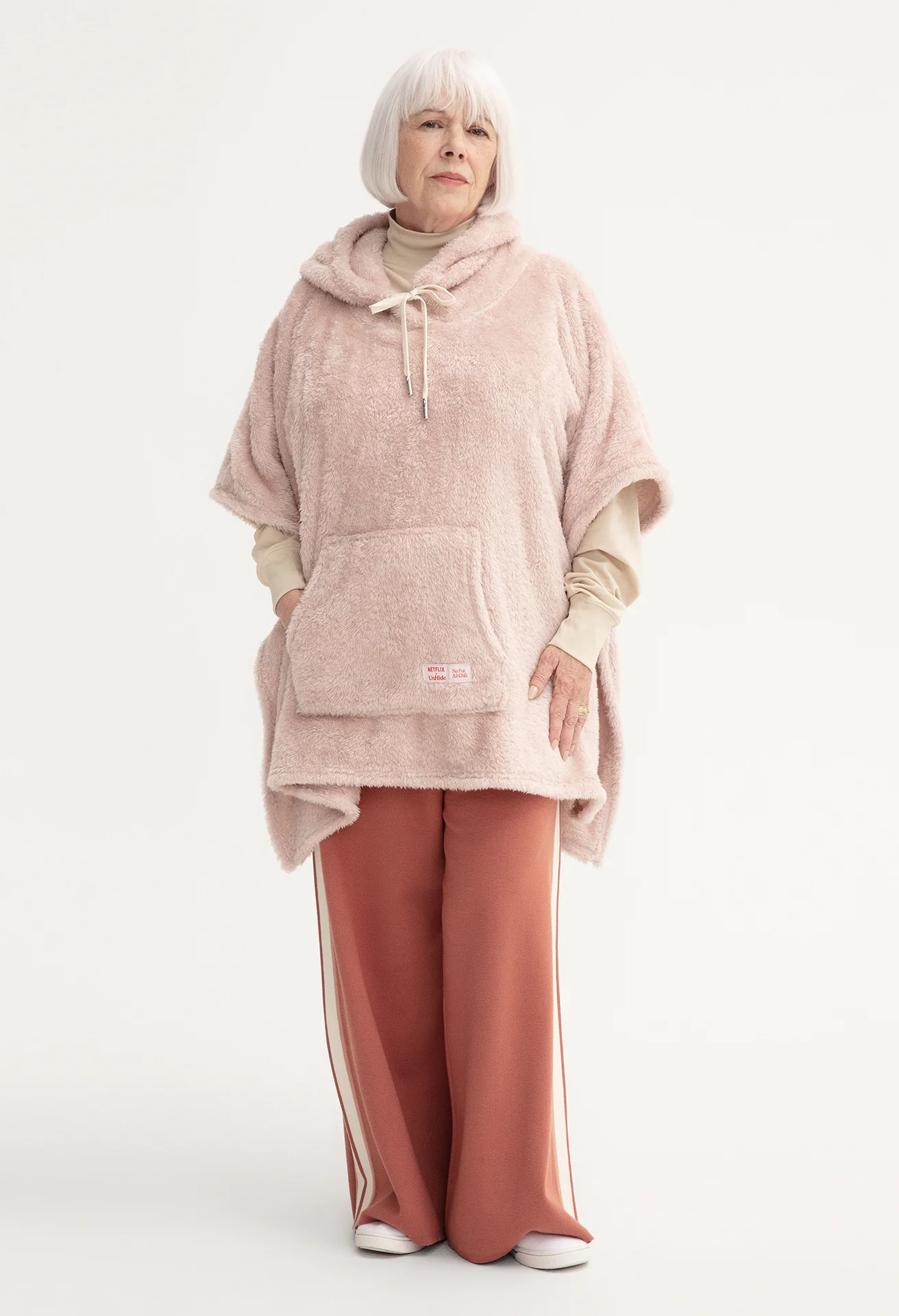 Binger Poncho - Image 27
