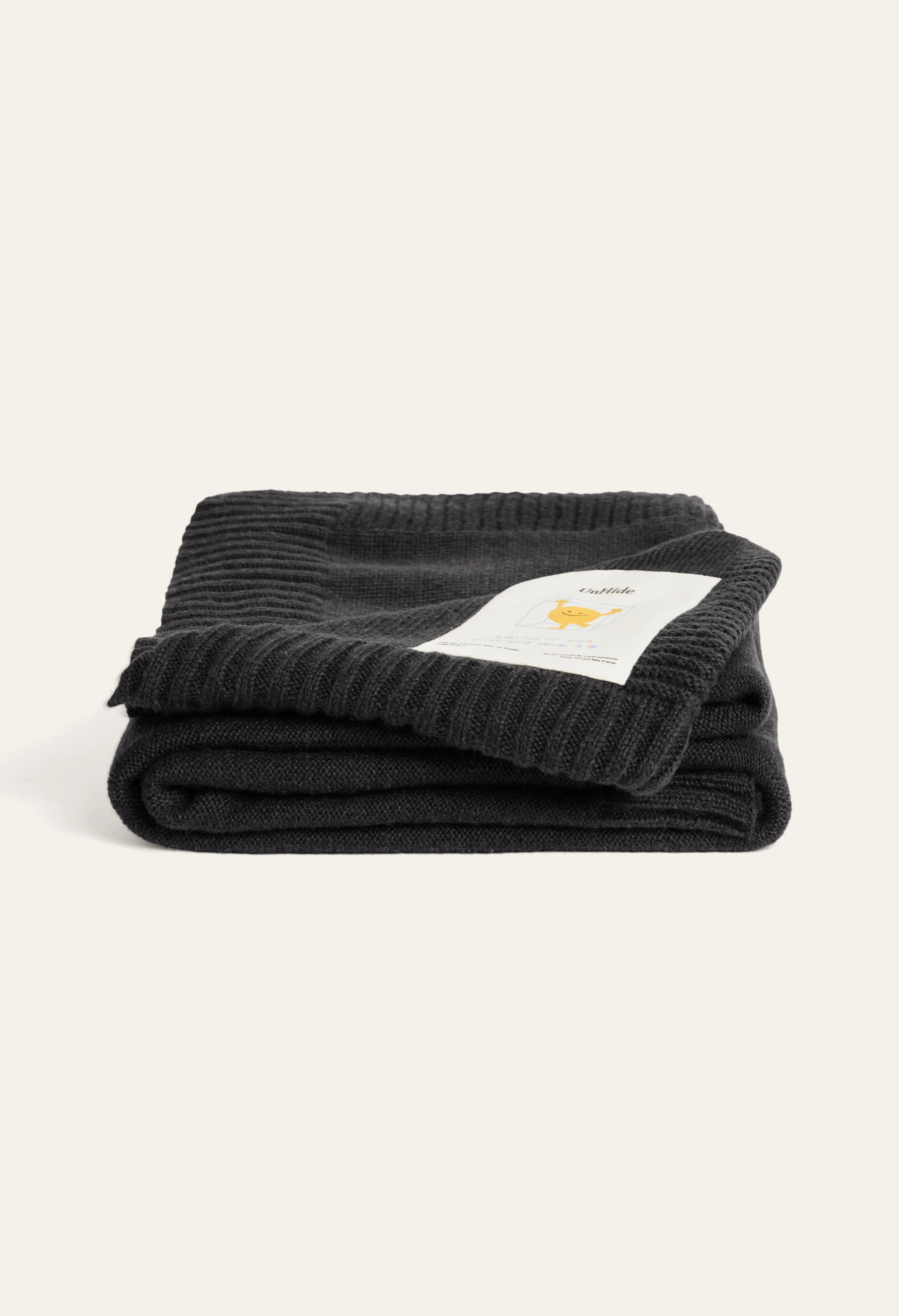 Classic Knit Blanket - Image 9