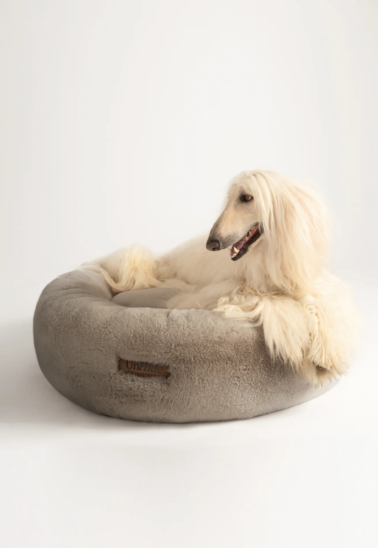 Floof Donut Pet Bed - Image 26