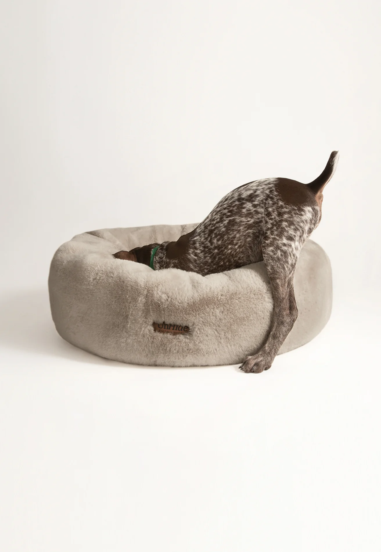Floof Donut Pet Bed - Image 31