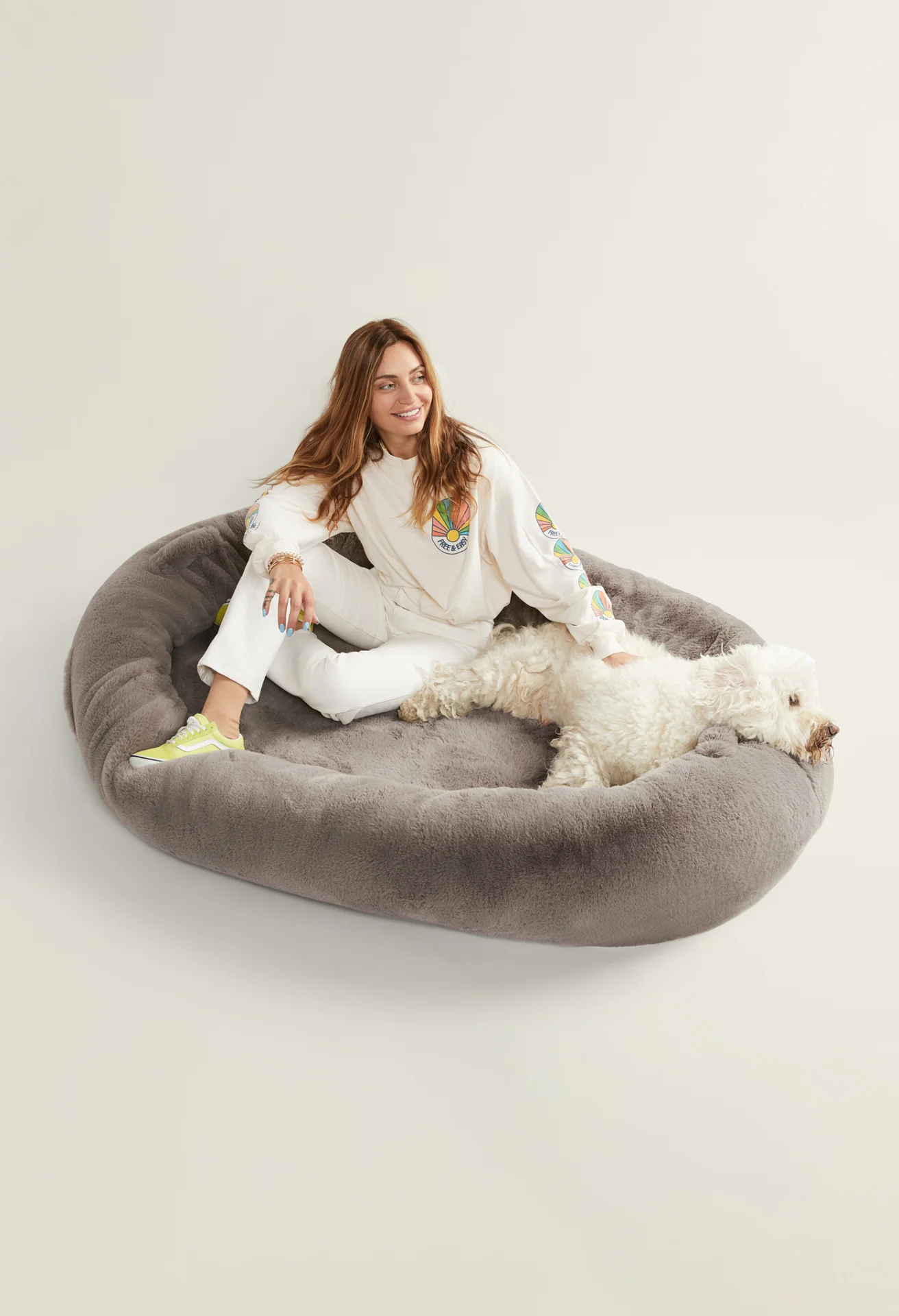 Floof Human Dog Bed - Image 7