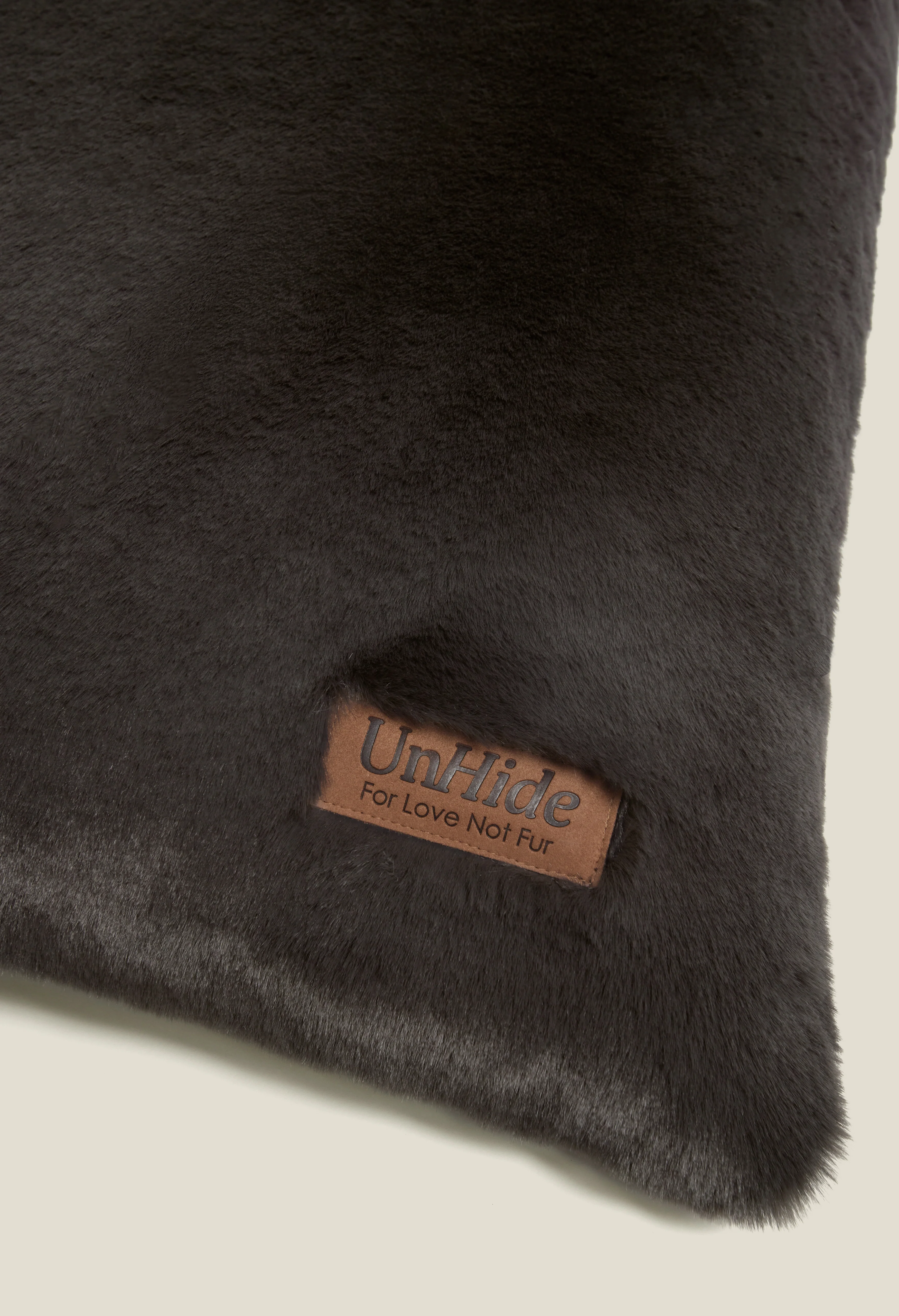 Floof Pillow Pet Bed - Image 14