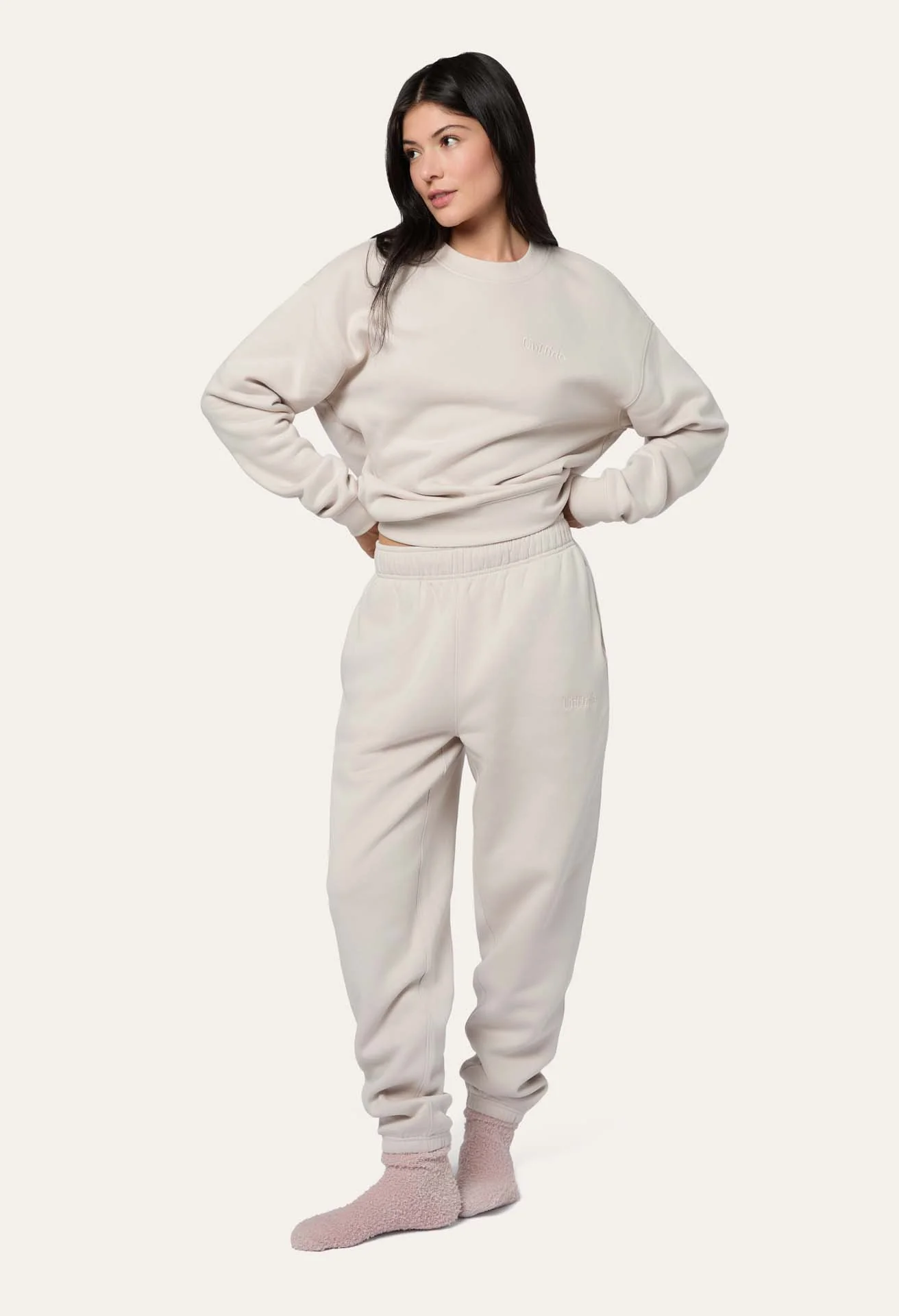 Lounge Sweatshirt - Image 22