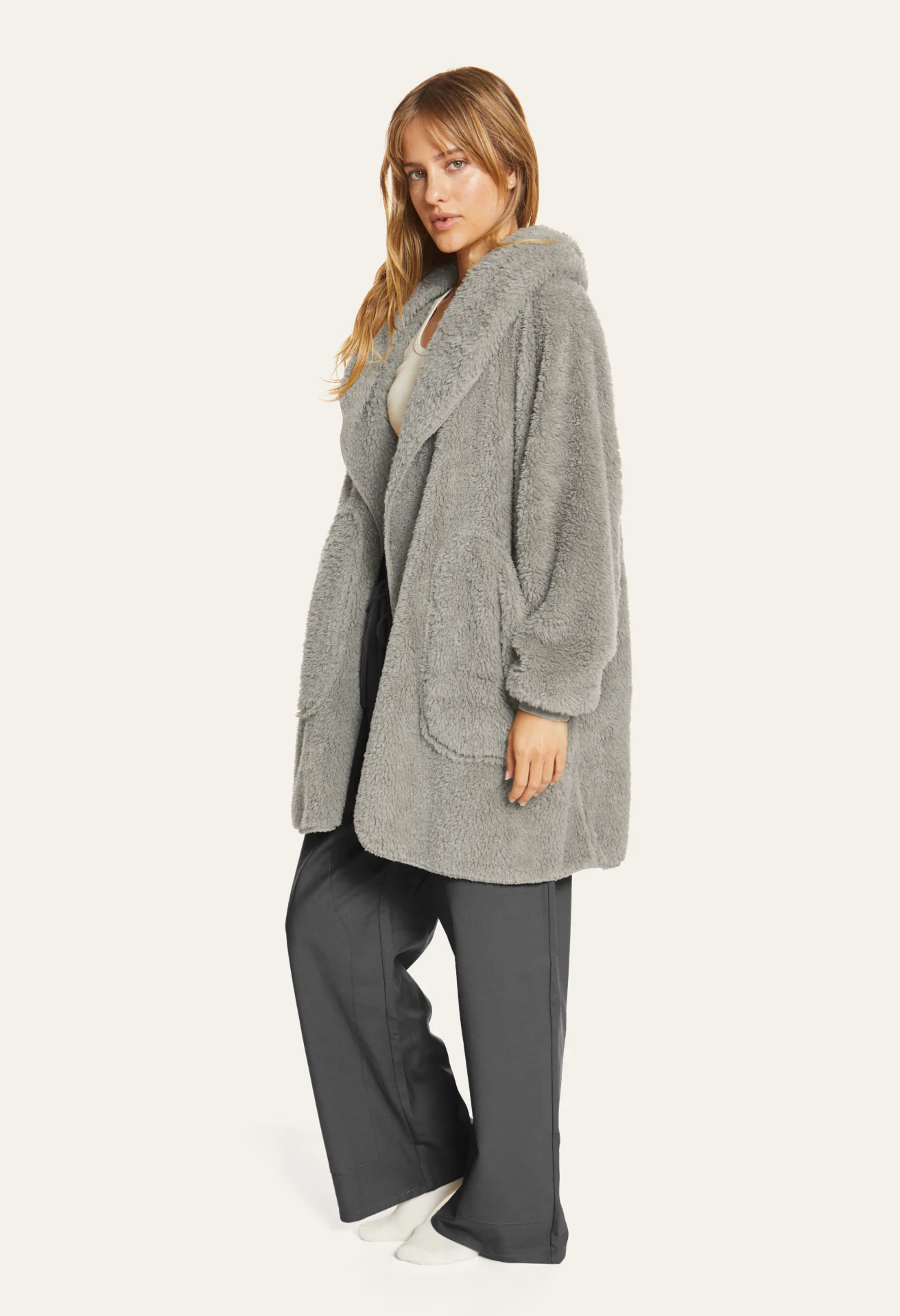 Shleepy Robe - Image 108