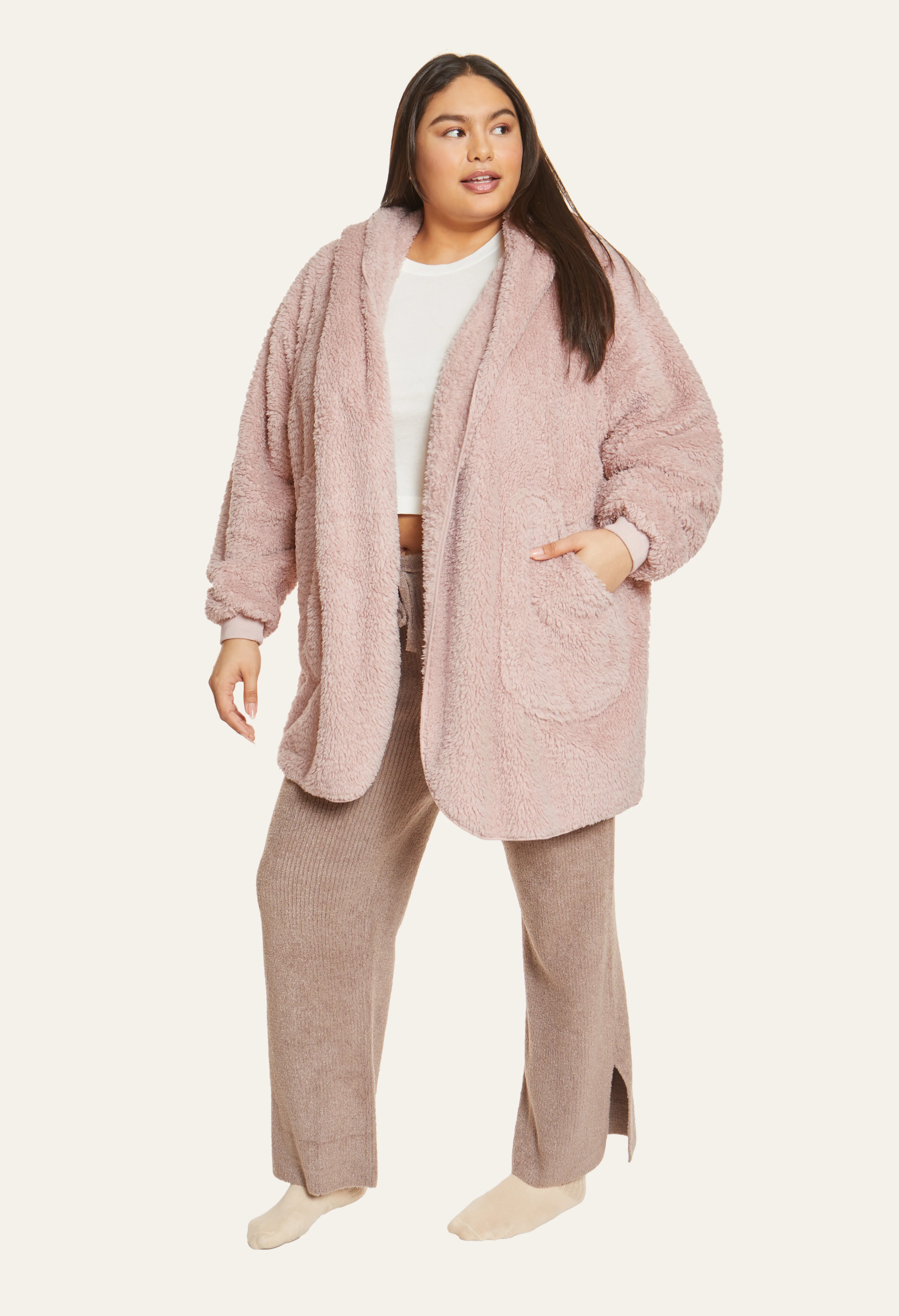 Shleepy Robe - Image 38